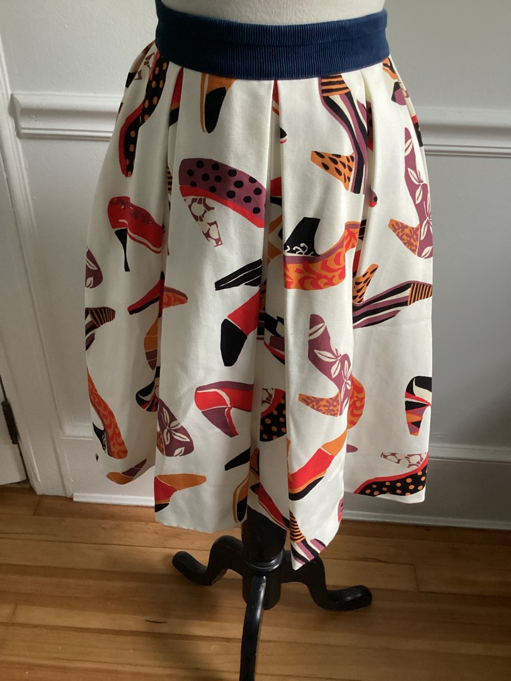 EGGS White Circle Skirt with Colorful Shoe Print and Navy Waistband